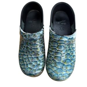 Dansko Blue and Green Textured Clogs Size 6